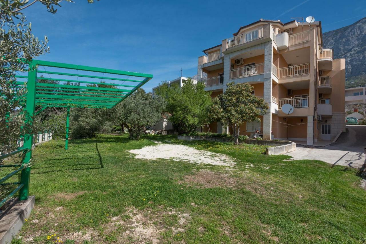Villa Ivka Tučepi エクステリア 写真